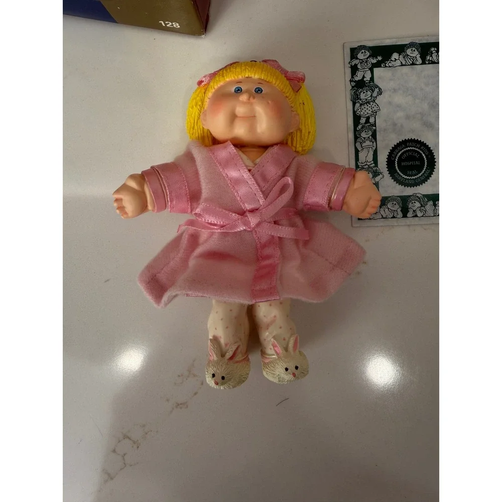 Carlton Cards Cabbage Patch Kids Christmas Rose Ornament 2004 Pink Robe 128
